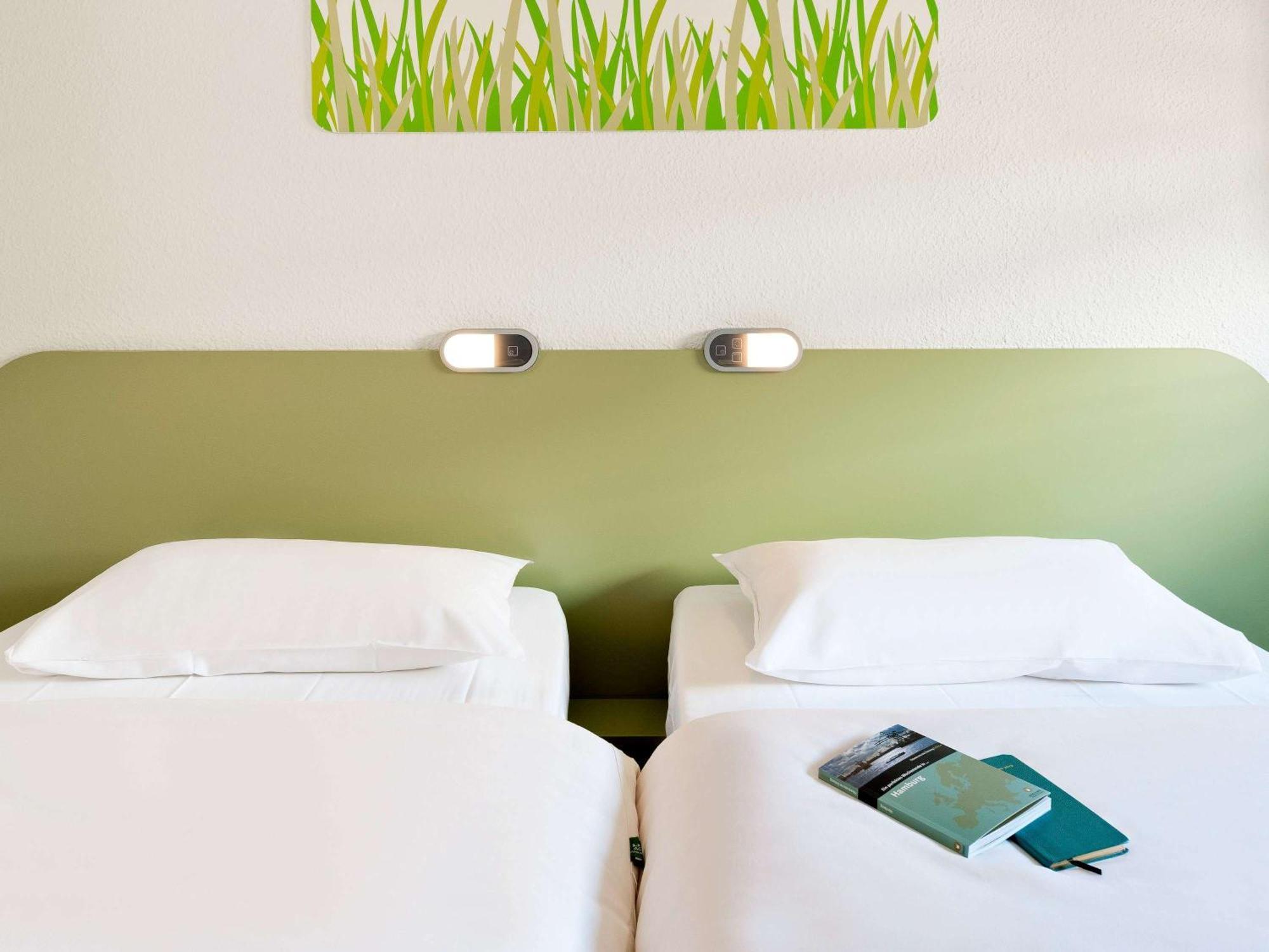 Ibis Budget Montauban Les Chaumes Eksteriør billede