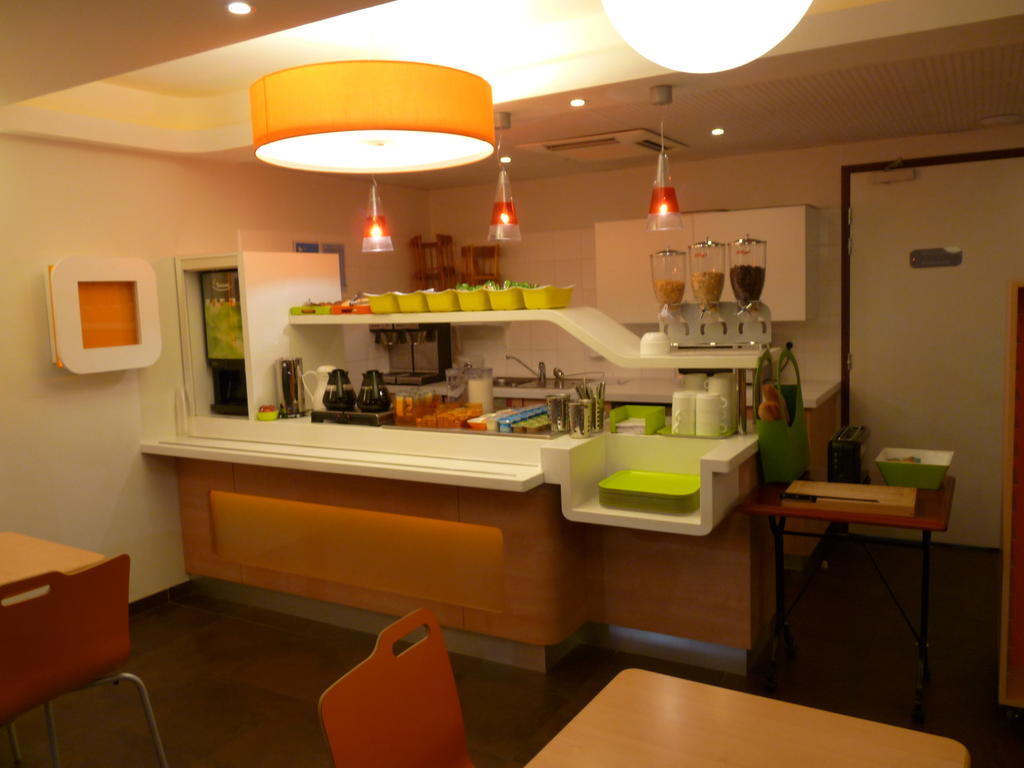 Ibis Budget Montauban Les Chaumes Eksteriør billede