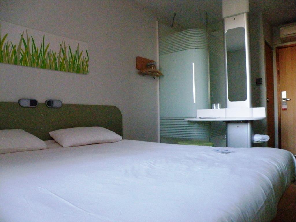 Ibis Budget Montauban Les Chaumes Værelse billede