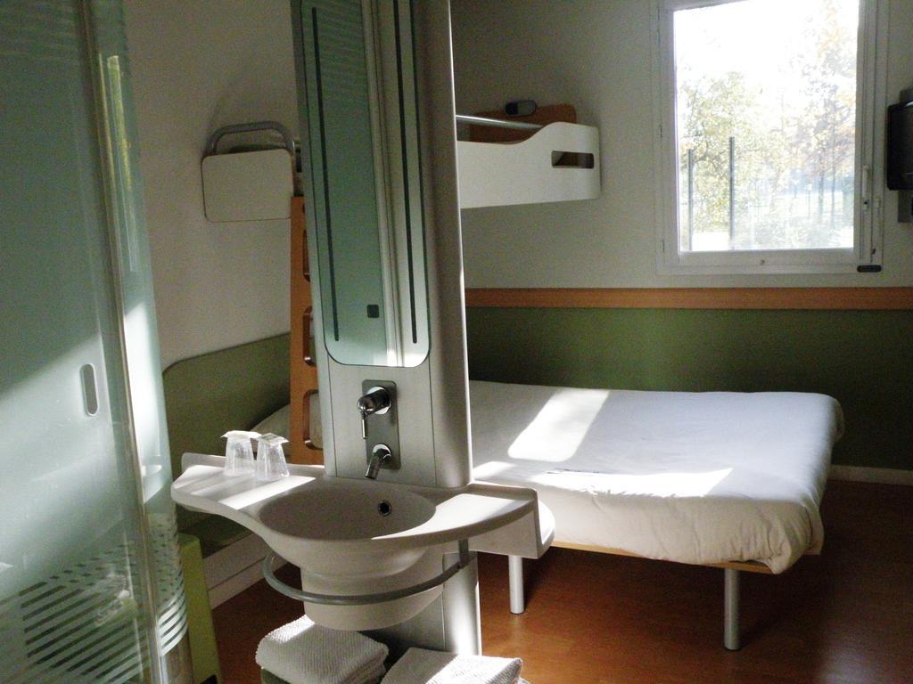 Ibis Budget Montauban Les Chaumes Eksteriør billede
