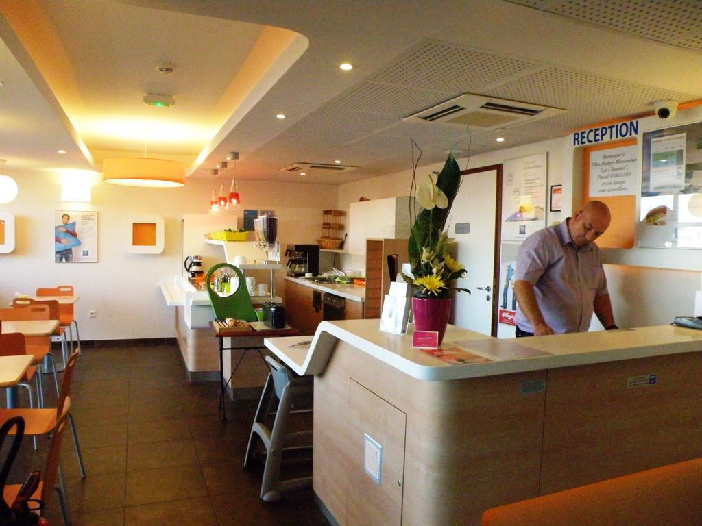 Ibis Budget Montauban Les Chaumes Eksteriør billede