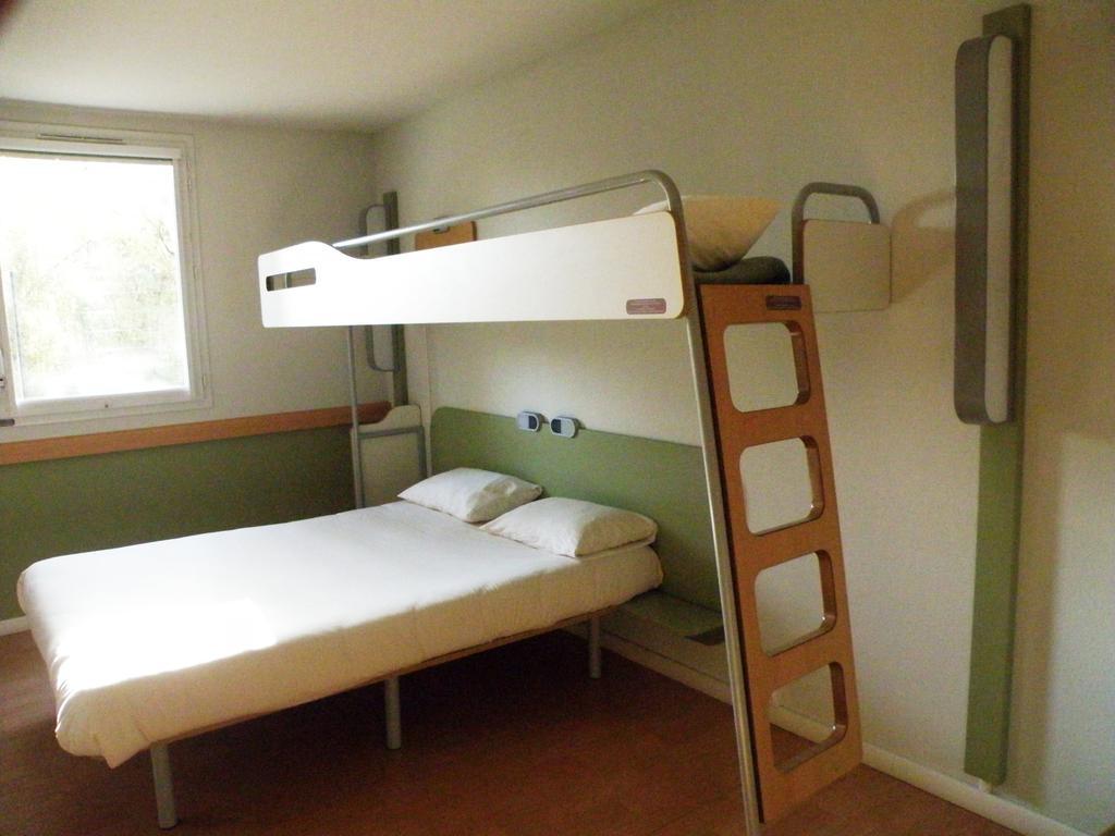 Ibis Budget Montauban Les Chaumes Eksteriør billede
